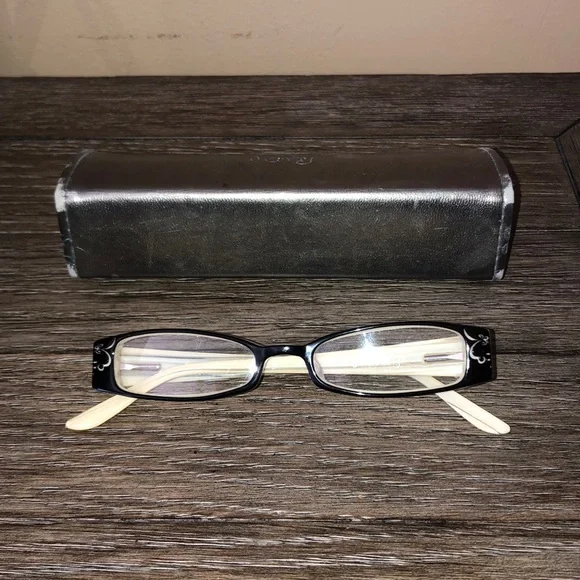 Cynthia Rowley | Accessories | Cynthia Rowley Framed With 